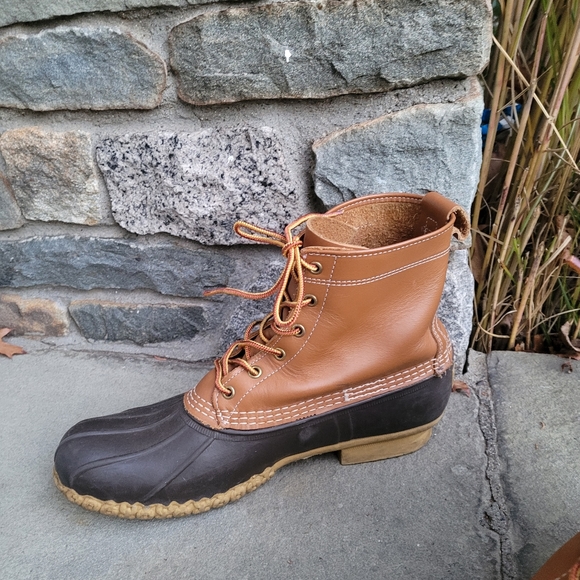 L.L.Bean thinsulate lined duck boots - Picture 5 of 14